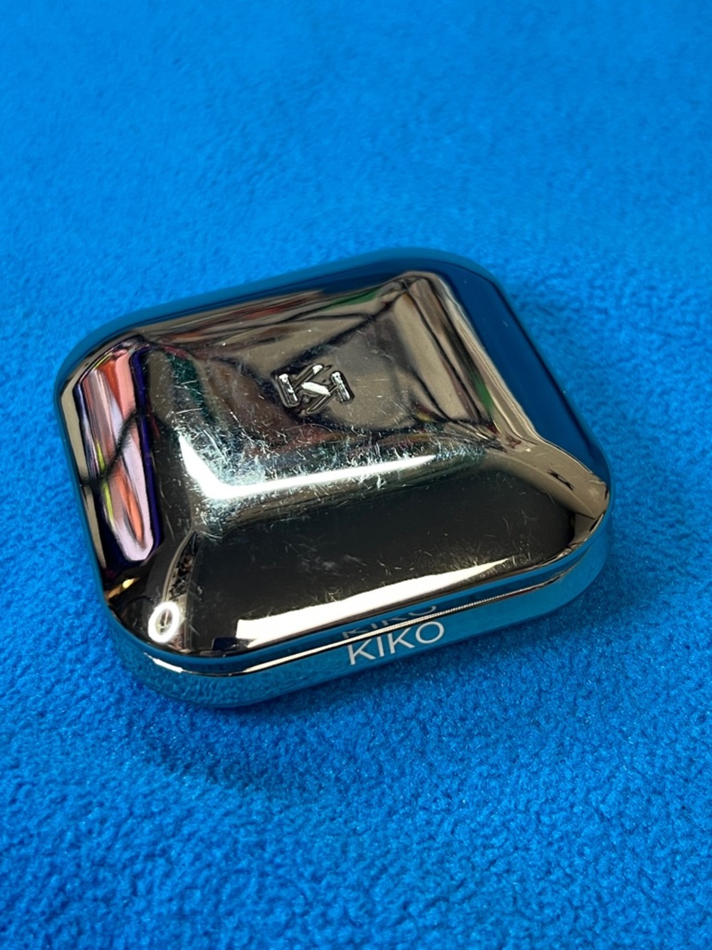 Kiko Weightless Perfection Powder Compact CR20 SPF30